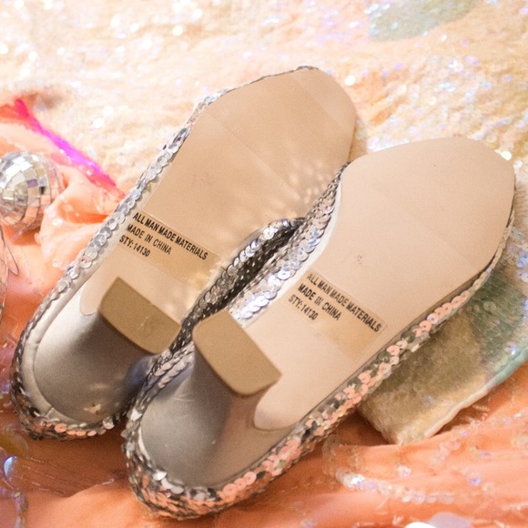 Silver Sequin Shoes HP  - Great Condition - Picture 5 of 7